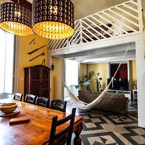 appartamento-le-muse-catanesi.taorminaitalyhotels.com/