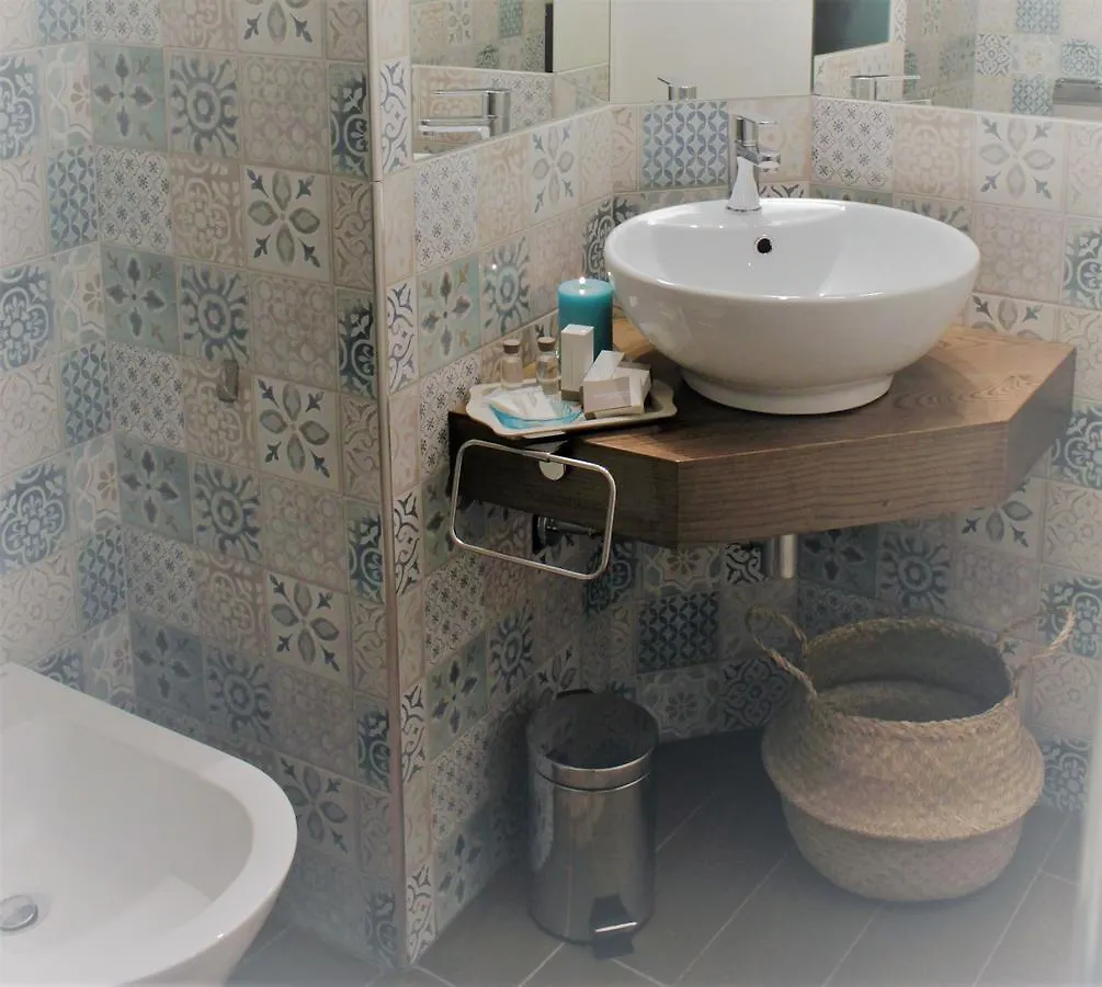 קטאניה Aitna B&B לינה וארוחת בוקר